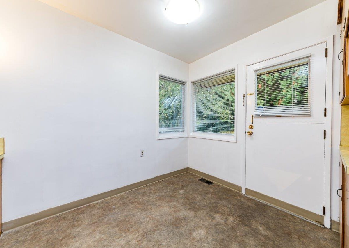 5038 Shirley Ave, North Vancouver, BC, V7R 3W6