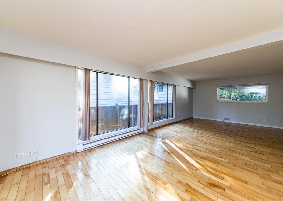 712 Anderson Crescent (Main Residence), West Vancouver, BC V7T 1S5
