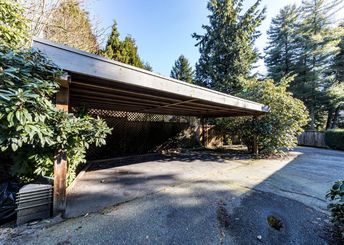 712 Anderson Crescent (Main Residence), West Vancouver, BC V7T 1S5