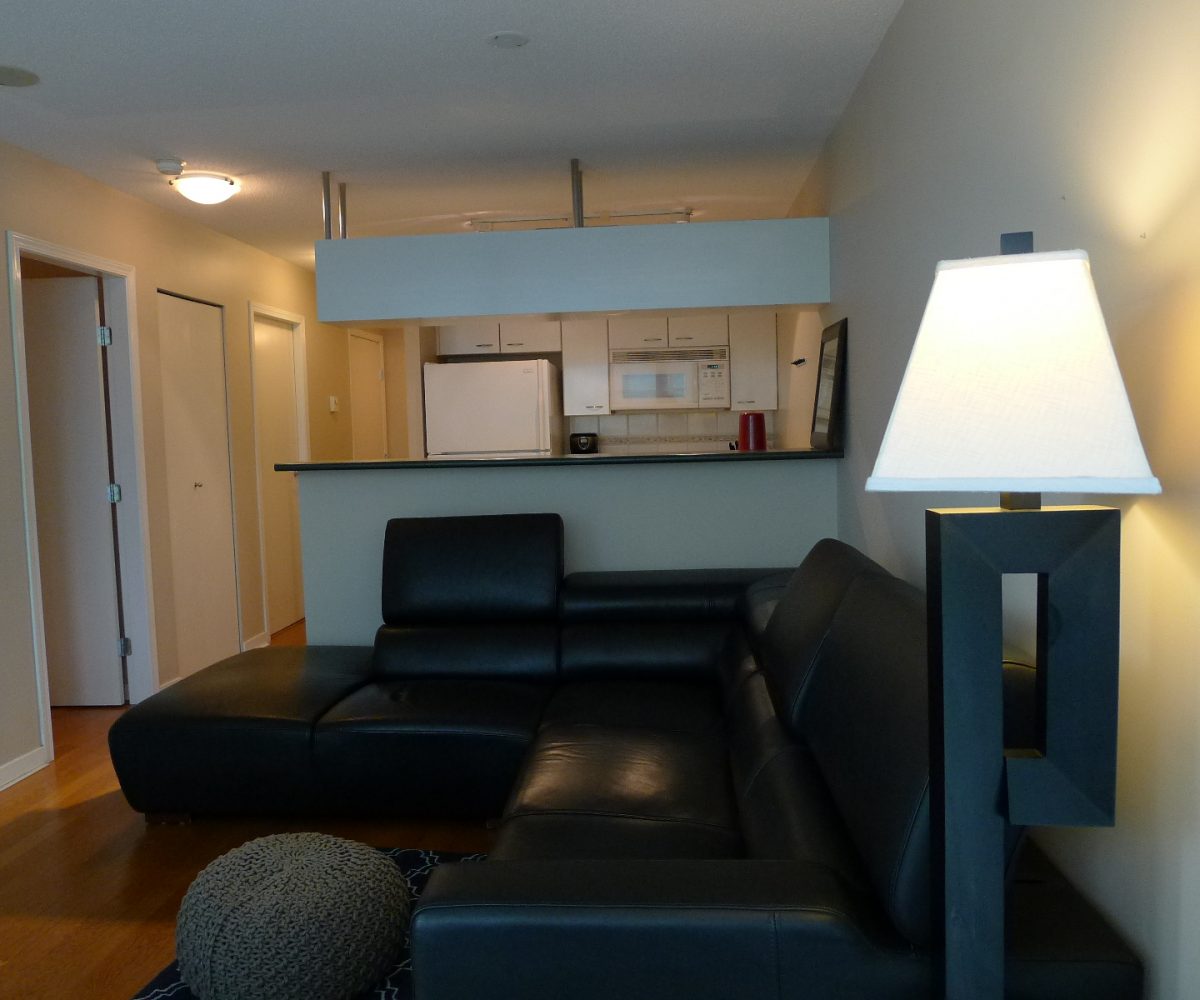 #907 – 1367 Alberni Street, Vancouver BC V6E 4R9
