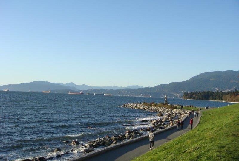 #3 – 1519 Beach Avenue, Vancouver BC V6G 1Y5