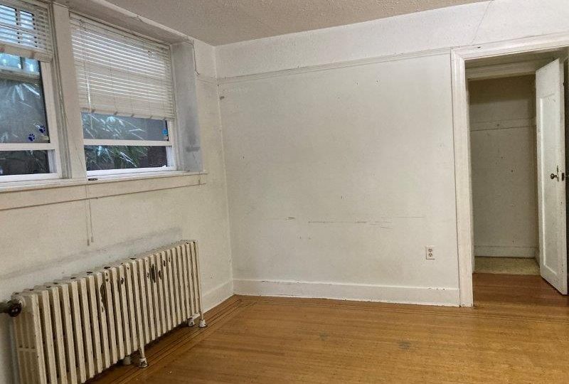 #3 – 1519 Beach Avenue, Vancouver BC V6G 1Y5
