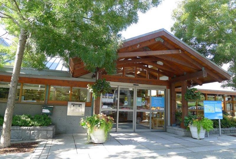 #305 – 1930 Marine Drive, West Vancouver V7V 1J8