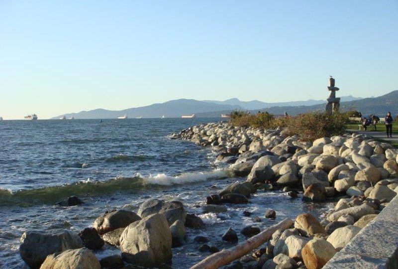 #102 – 1519 Beach Avenue, Vancouver BC V6G 1Y5