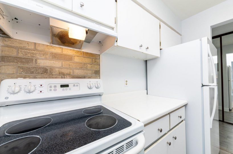 905-2008 Fullerton Ave., North Vancouver, BC