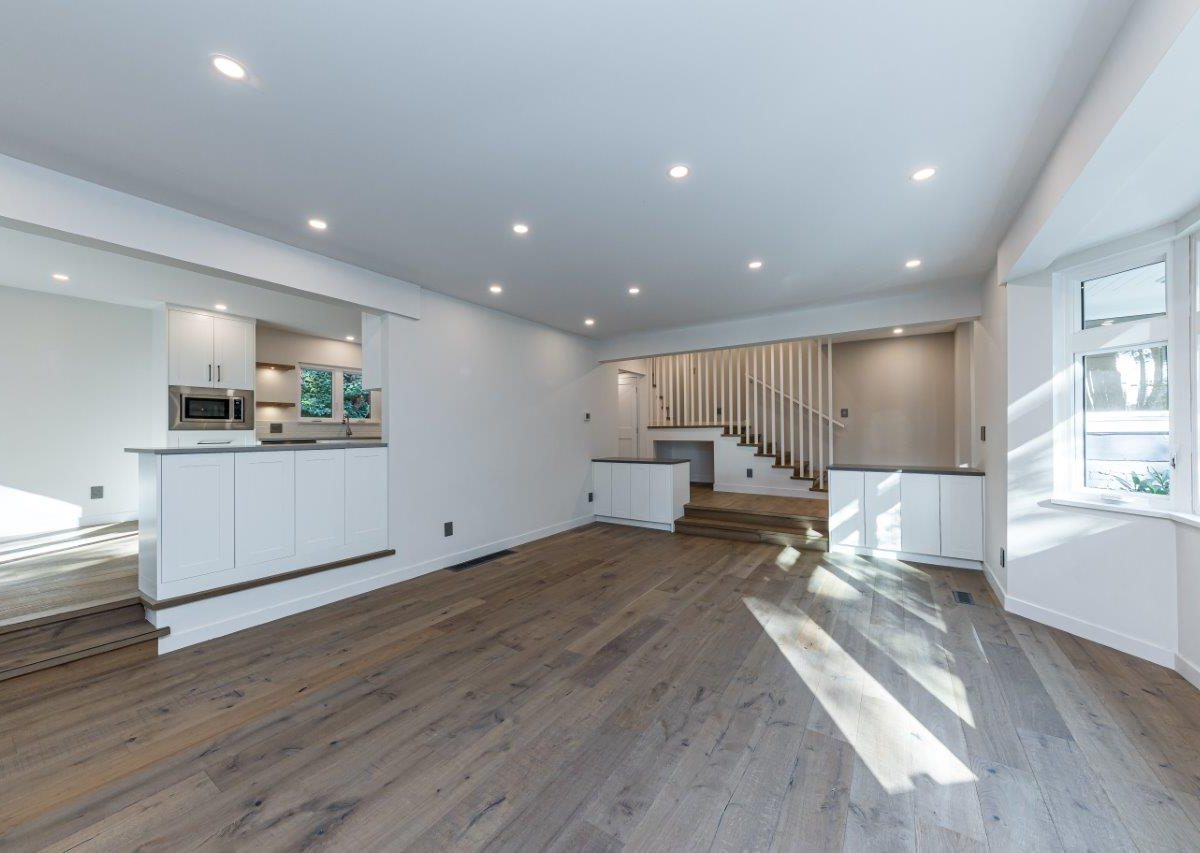 287 Rabbit Lane, West Vancouver, BC V7S 1J1