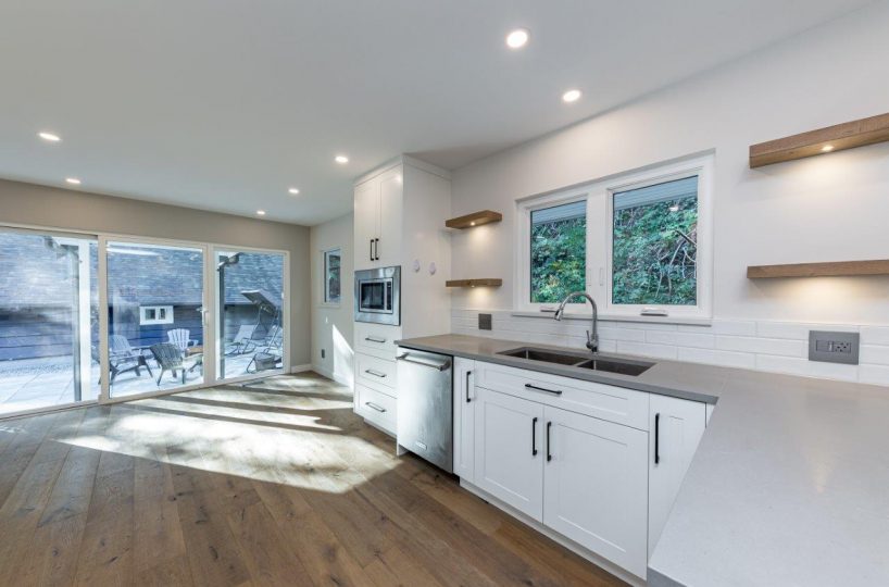 287 Rabbit Lane, West Vancouver, BC V7S 1J1