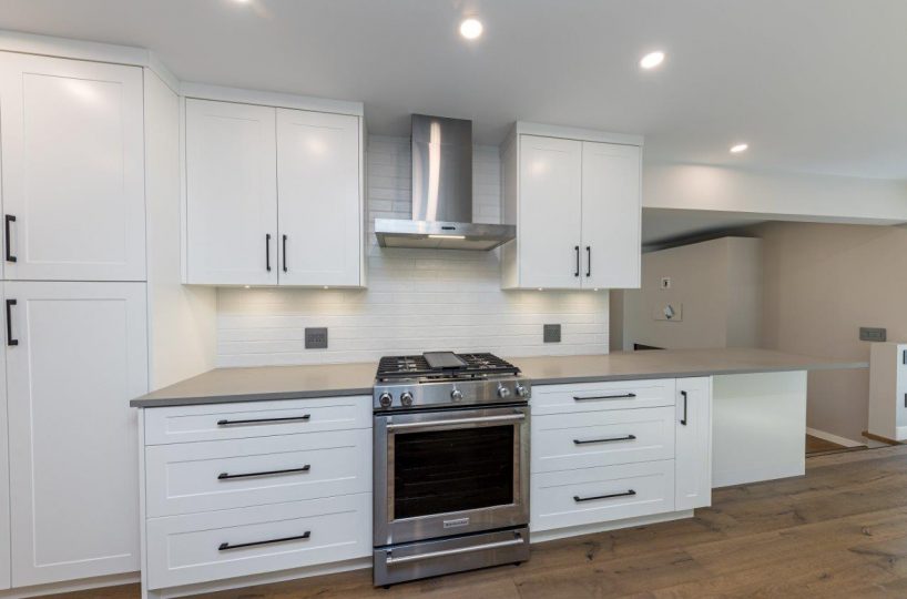 287 Rabbit Lane, West Vancouver, BC V7S 1J1