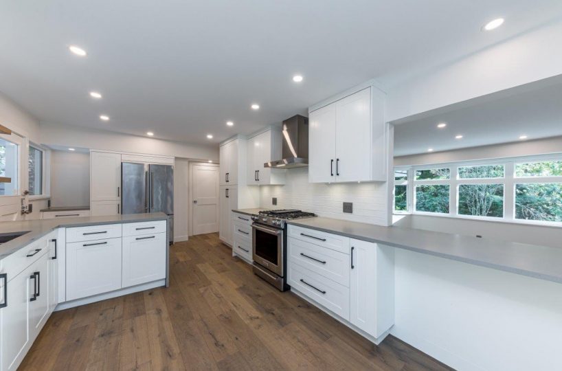 287 Rabbit Lane, West Vancouver, BC V7S 1J1