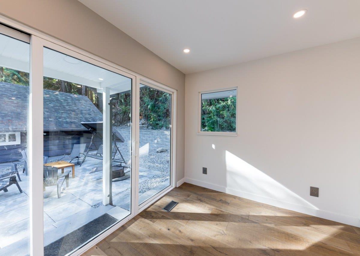 287 Rabbit Lane, West Vancouver, BC V7S 1J1