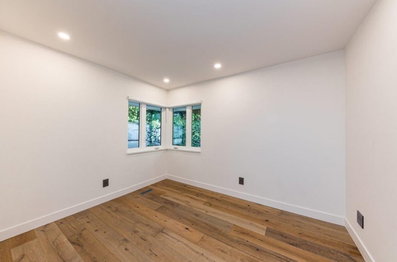 287 Rabbit Lane, West Vancouver, BC V7S 1J1