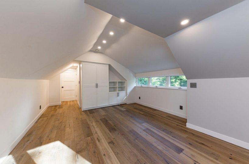 287 Rabbit Lane, West Vancouver, BC V7S 1J1