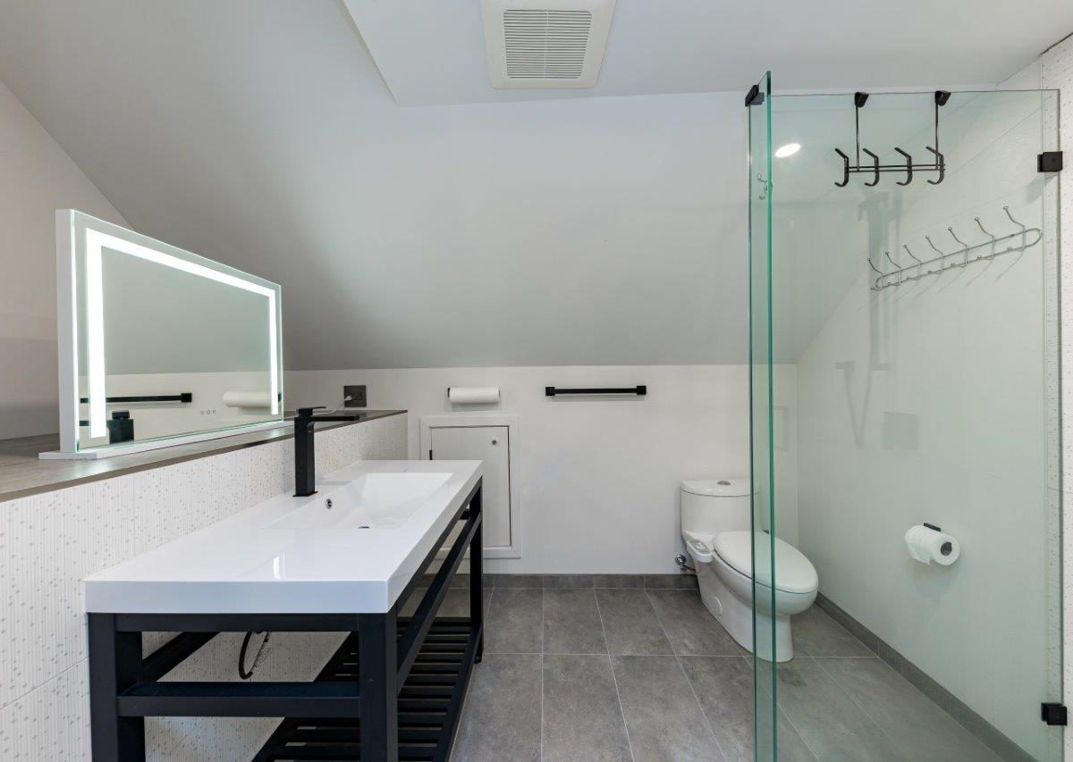 287 Rabbit Lane, West Vancouver, BC V7S 1J1