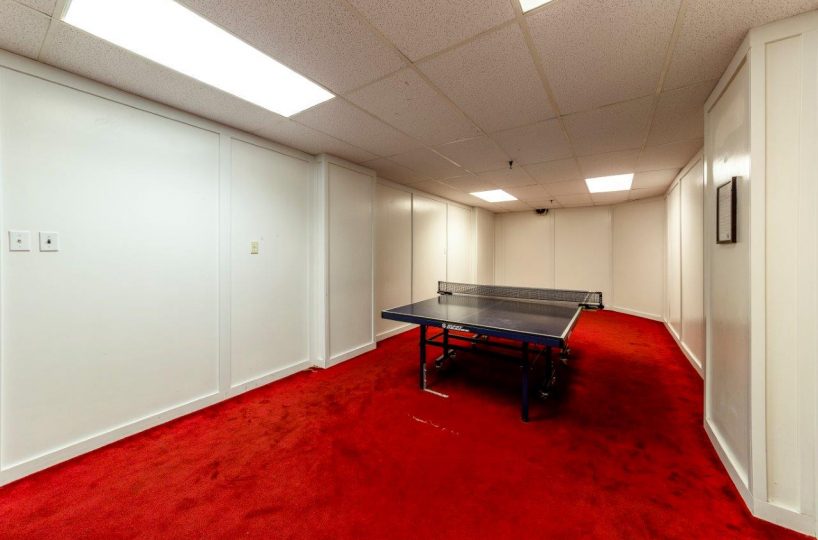 1706-2016 Fullerton Ave., North Vancouver, BC V7P 3E6