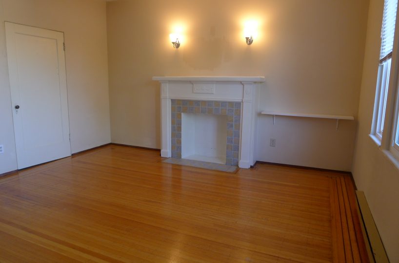 #303 – 2191 West 1st Avenue, Vancouver BC V6K 1E7