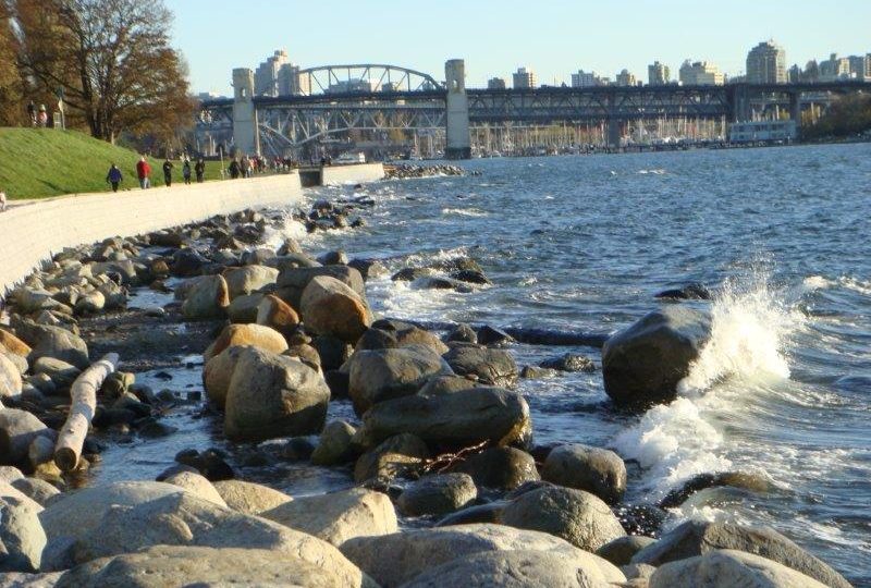 #3 – 1519 Beach Avenue, Vancouver BC V6G 1Y5