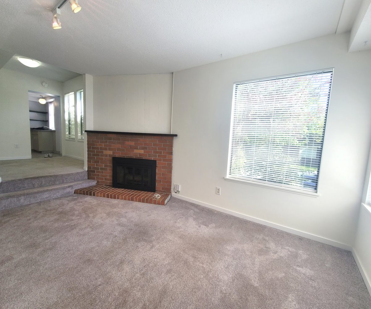 1906 Westview Drive - Garden Suite, North Vancouver, BC  V7M3A9