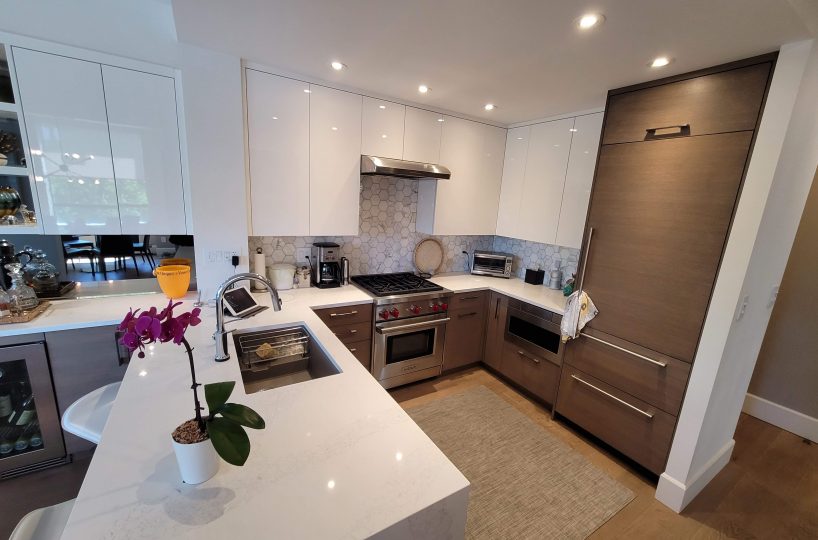 (FURNISHED) #406 - 170 1st Street West, North Vancouver, BC V7M 3P2