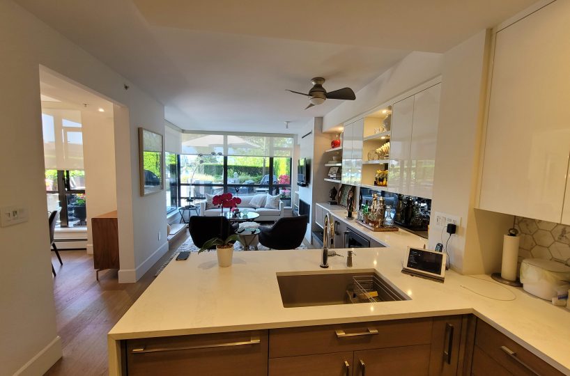 (FURNISHED) #406 - 170 1st Street West, North Vancouver, BC V7M 3P2