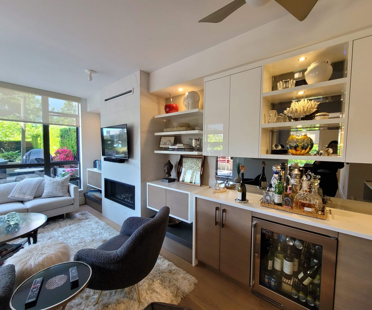 (FURNISHED) #406 - 170 1st Street West, North Vancouver, BC V7M 3P2
