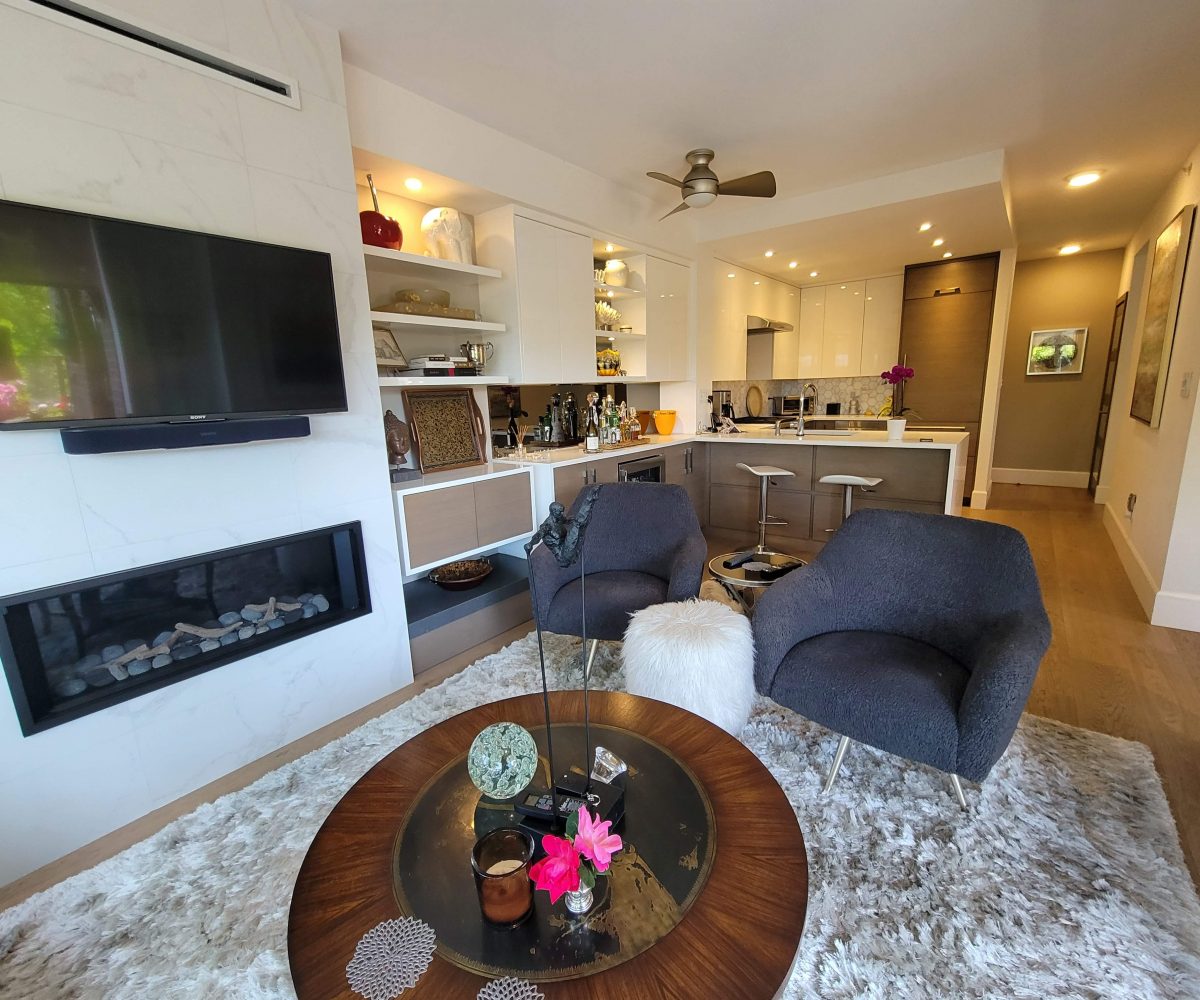 (FURNISHED) #406 - 170 1st Street West, North Vancouver, BC V7M 3P2
