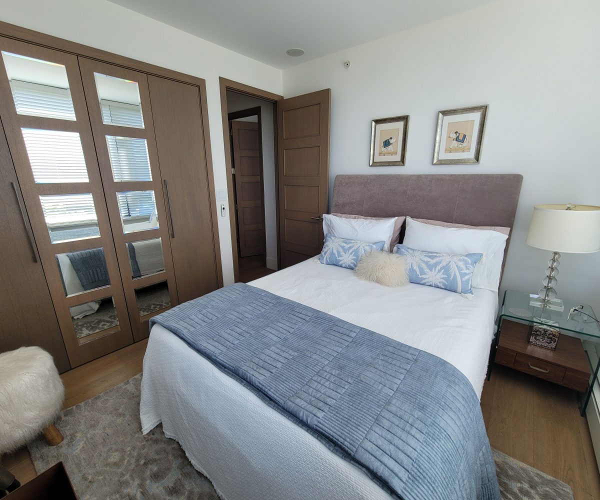 (FURNISHED) #406 - 170 1st Street West, North Vancouver, BC V7M 3P2