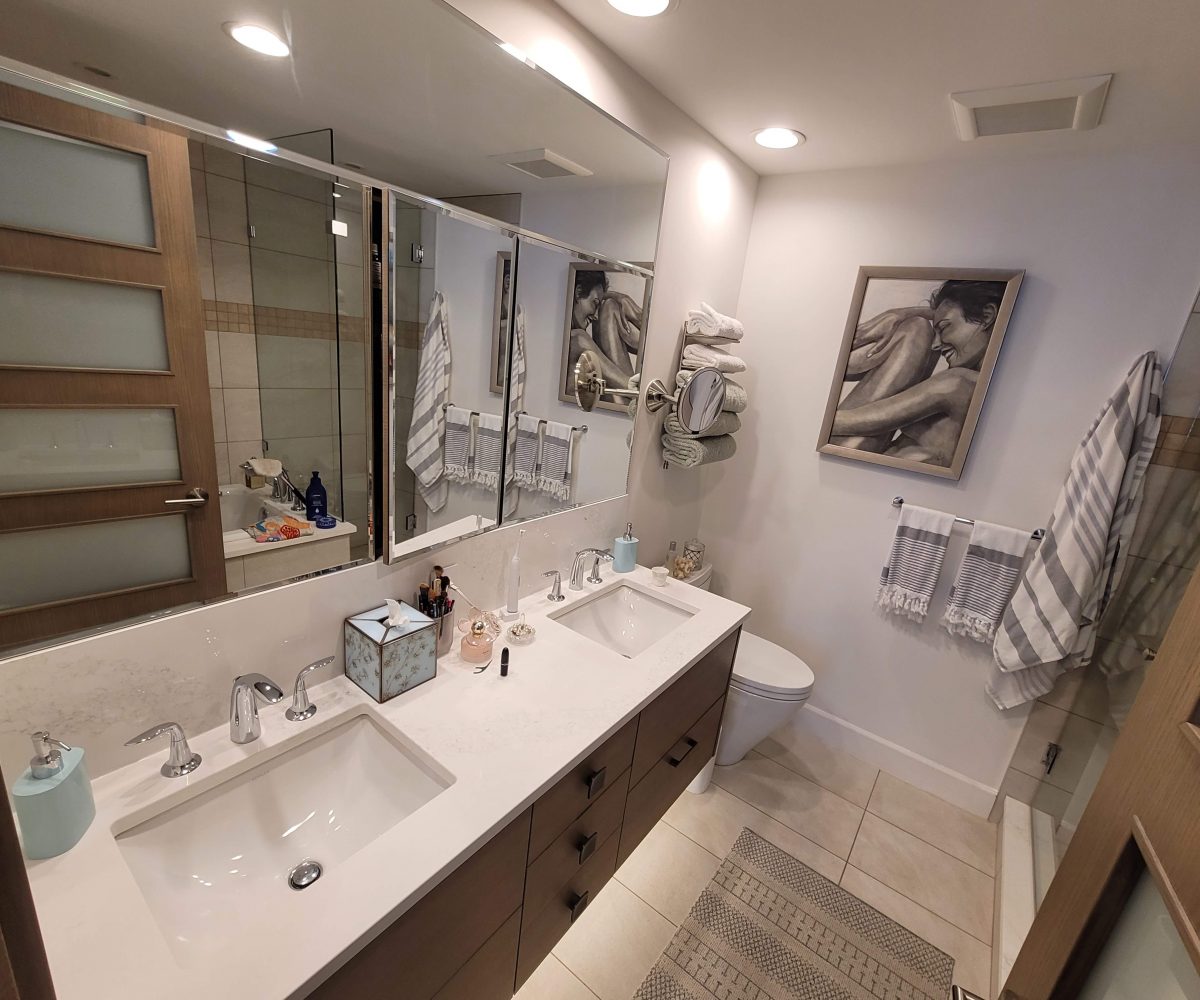 (FURNISHED) #406 - 170 1st Street West, North Vancouver, BC V7M 3P2