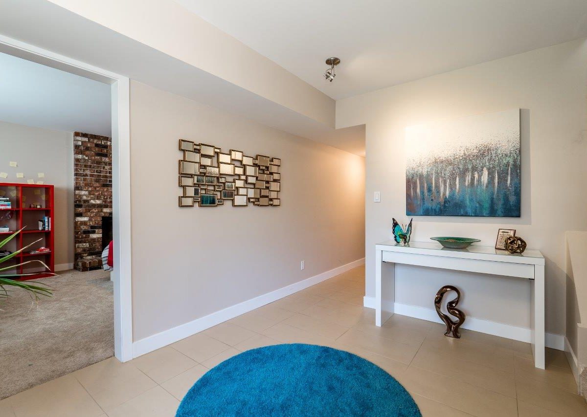 3884 Lonsdale Avenue, North Vancouver BC V7N 3K6