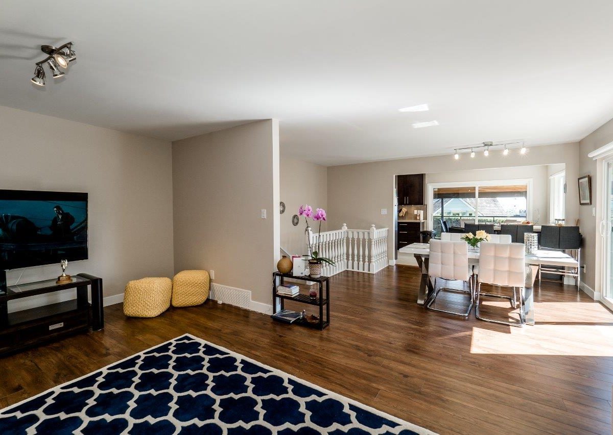 3884 Lonsdale Avenue, North Vancouver BC V7N 3K6