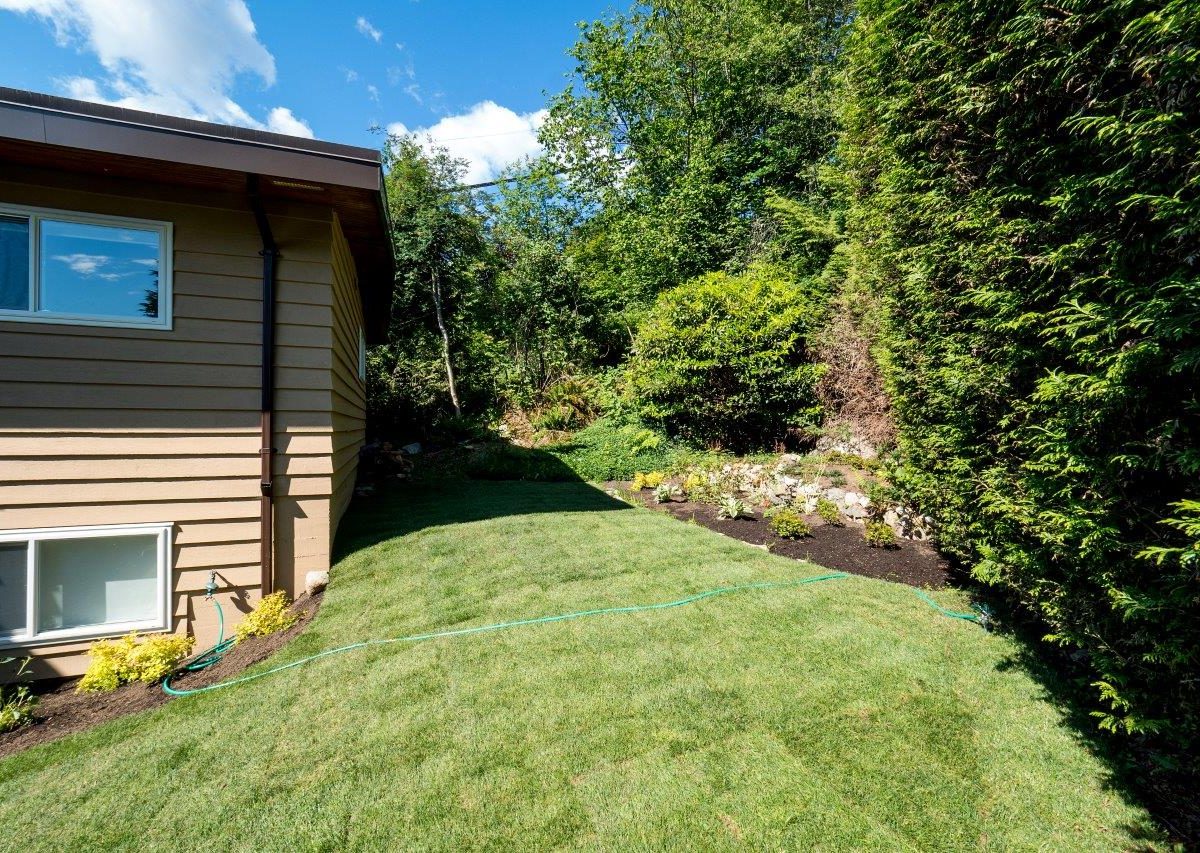 3884 Lonsdale Avenue, North Vancouver BC V7N 3K6