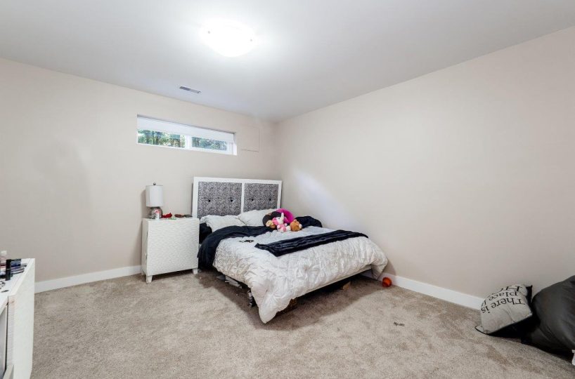 3884 Lonsdale Avenue, North Vancouver BC V7N 3K6