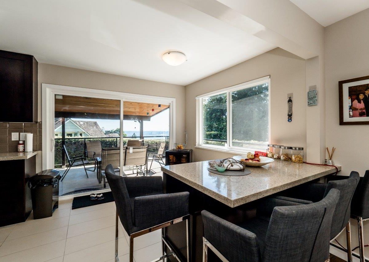 3884 Lonsdale Avenue, North Vancouver BC V7N 3K6
