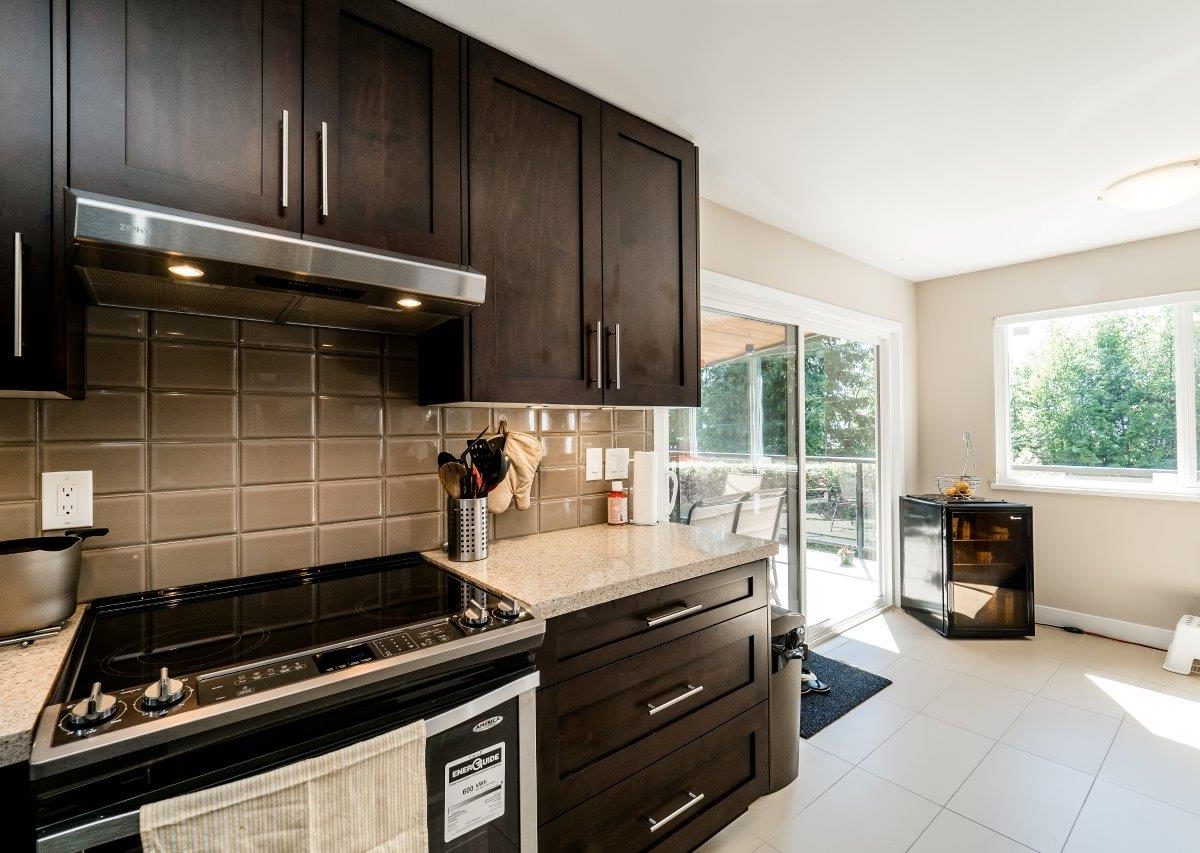 3884 Lonsdale Avenue, North Vancouver BC V7N 3K6