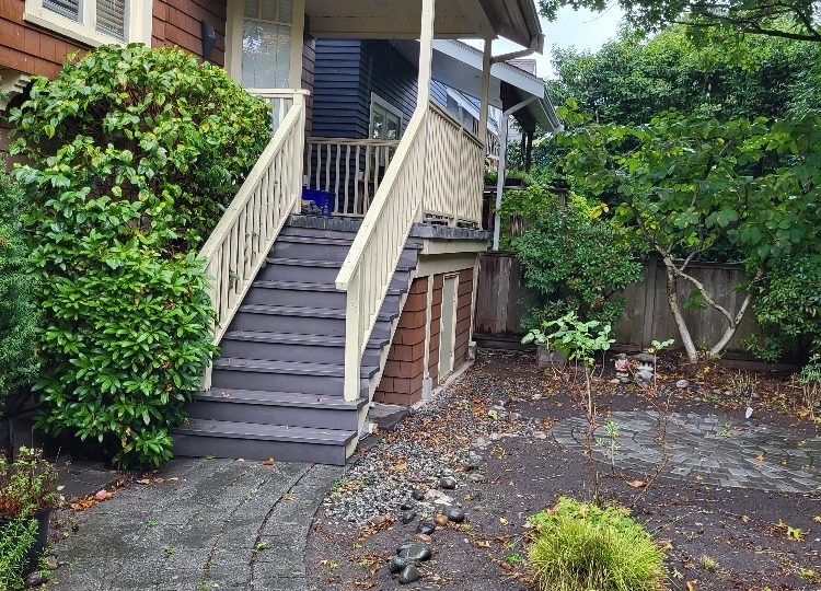 2398 Stephens St. Vancouver, BC V6K 3W8