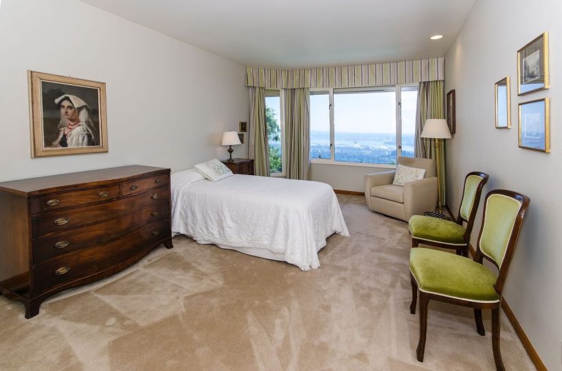 1170 Eyremount Drive, West Vancouver, BC V7S 2C5