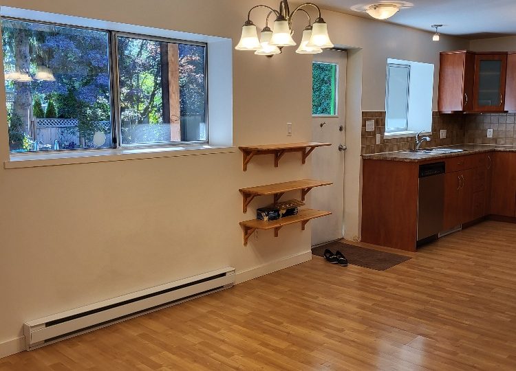 950 Tollcross Road, North Vancouver, BC, V7H 2G2