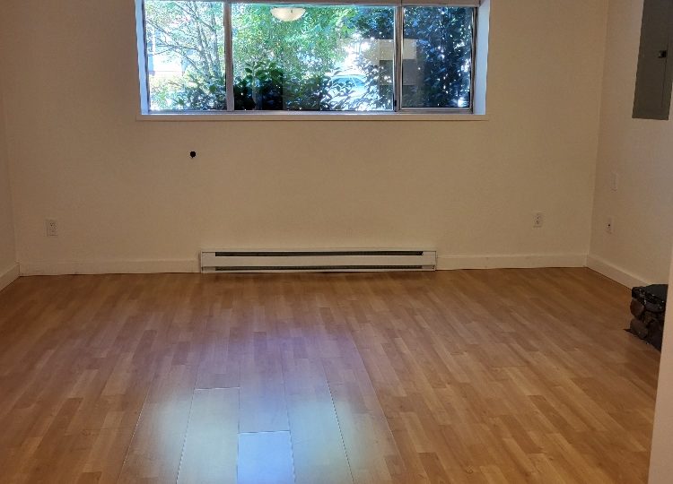 950 Tollcross Road, North Vancouver, BC, V7H 2G2
