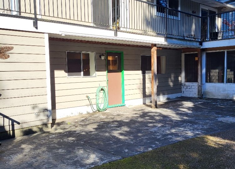 950 Tollcross Road, North Vancouver, BC, V7H 2G2