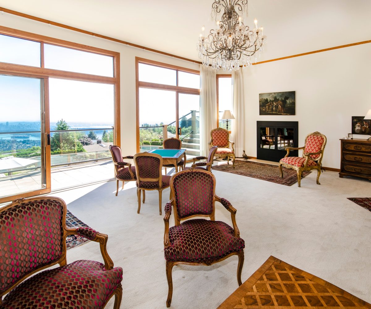 1170 Eyremount Drive, West Vancouver, BC V7S 2C5