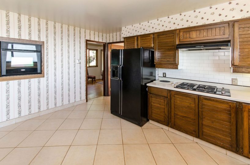 1170 Eyremount Drive, West Vancouver, BC V7S 2C5