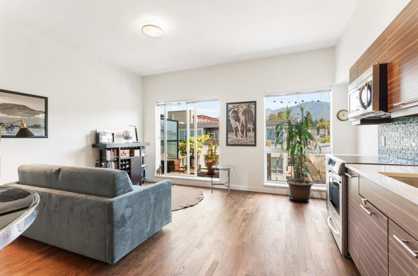 408-317 Bewicke Ave, North Vancouver, BC, V7M-3E9
