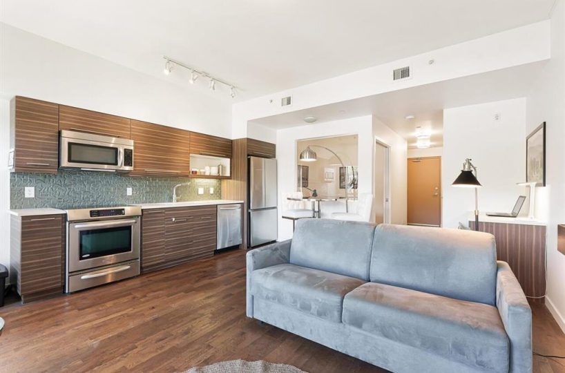 408-317 Bewicke Ave, North Vancouver, BC, V7M-3E9