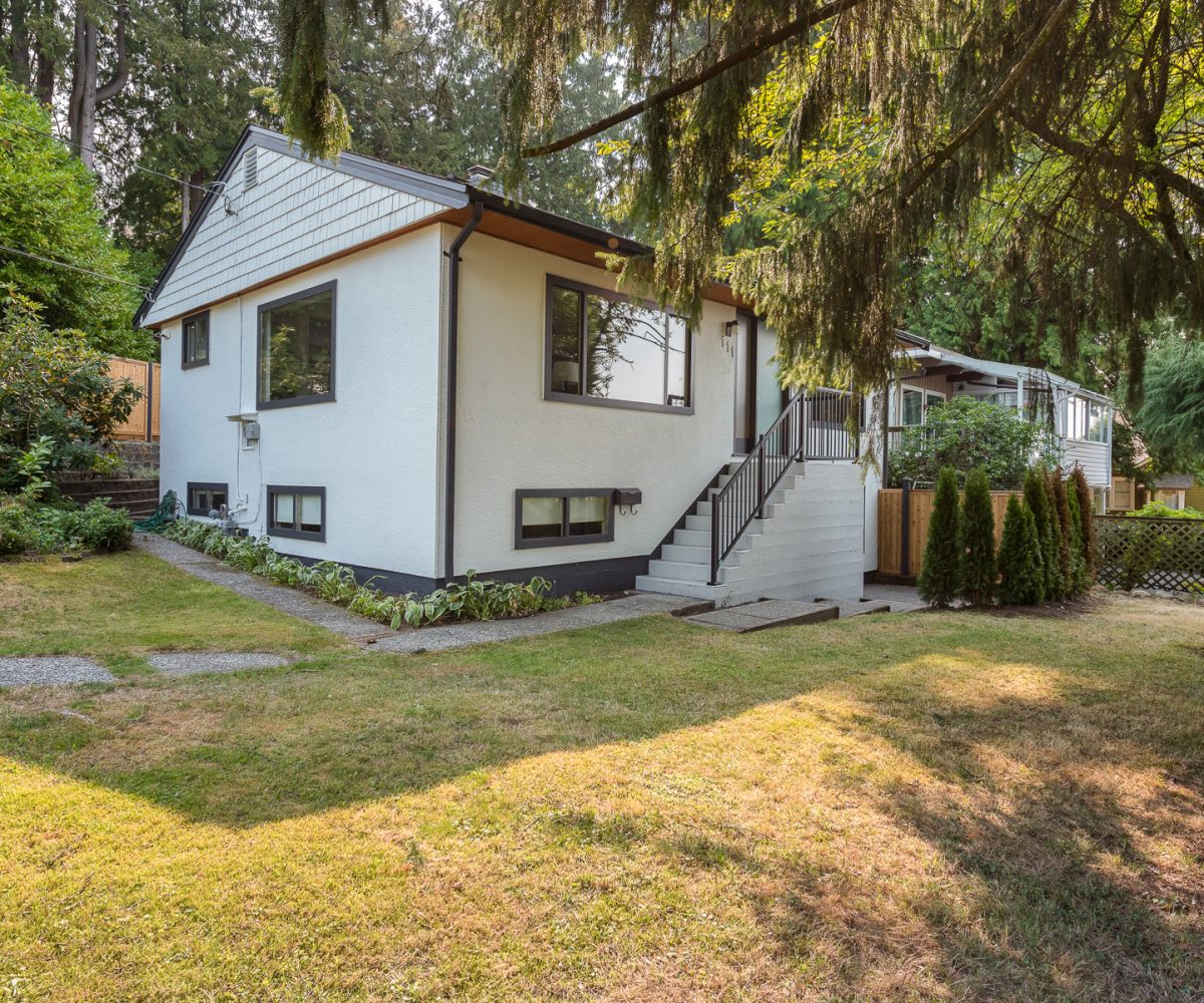 111 Kensington Road East., North Vancouver, BC V7N 1P2
