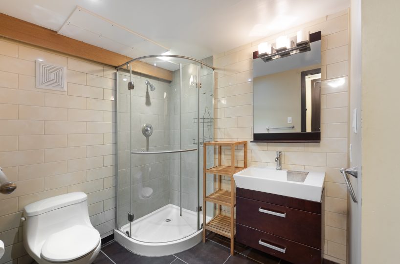 111 Kensington Road East., North Vancouver, BC V7N 1P2