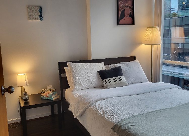 706-1166 Melville Street, Vancouver, BC  V6E 4P5