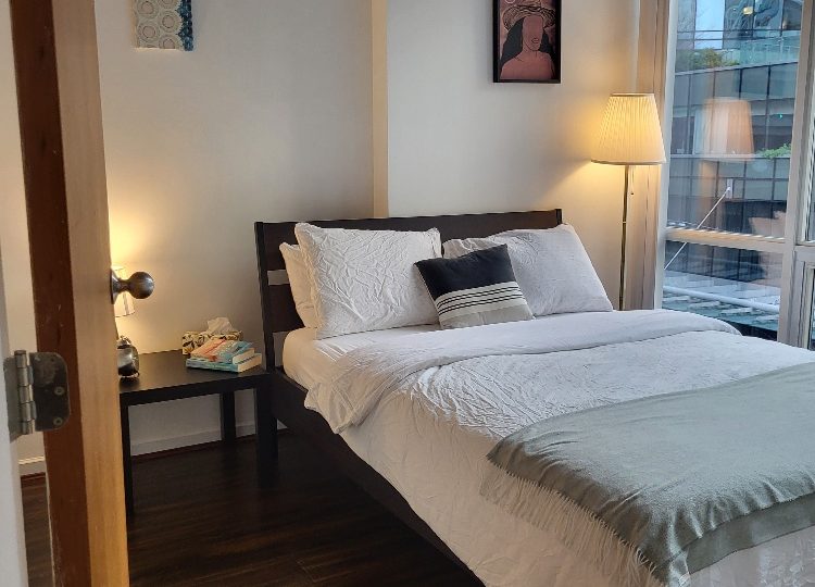 706-1166 Melville Street, Vancouver, BC  V6E 4P5