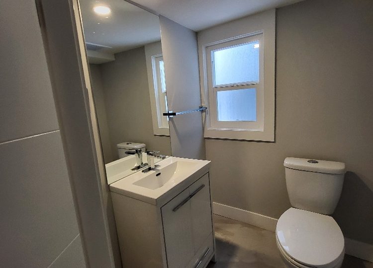 2645 West 8th Avenue, No. 3, Vancouver, BC