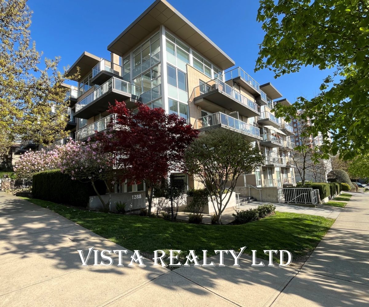 #110-1288 Chesterfield Avenue, North Vancouver BC V7M 0B1 _ RENT IT FURNISHED