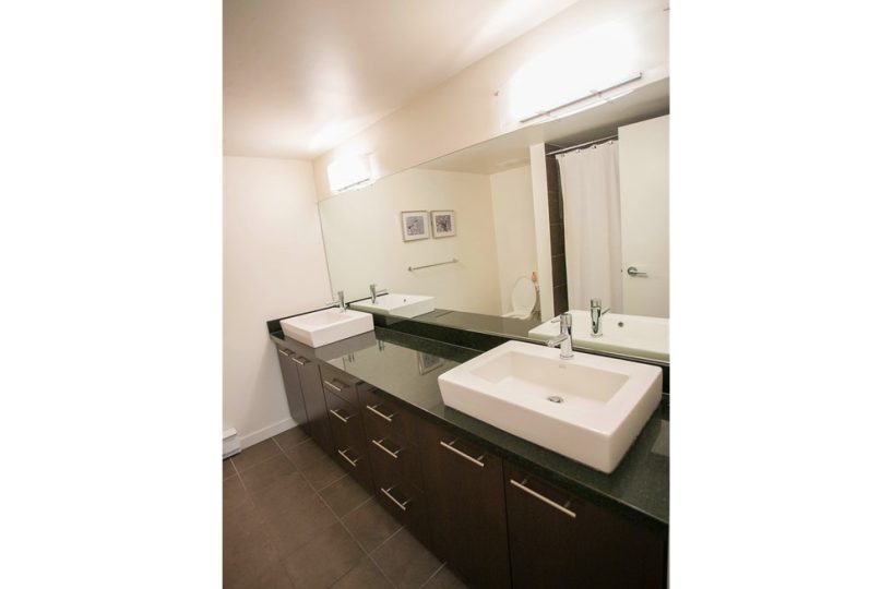 #110-1288 Chesterfield Avenue, North Vancouver BC V7M 0B1 _ RENT IT FURNISHED