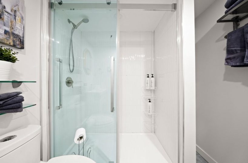 Garden Suite – 2956 Connaught Ave, N. Vancouver BC V7K 1Y2